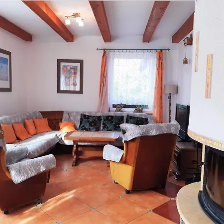 Paula Mit Grill, Terrasse Und Garten, Pluski